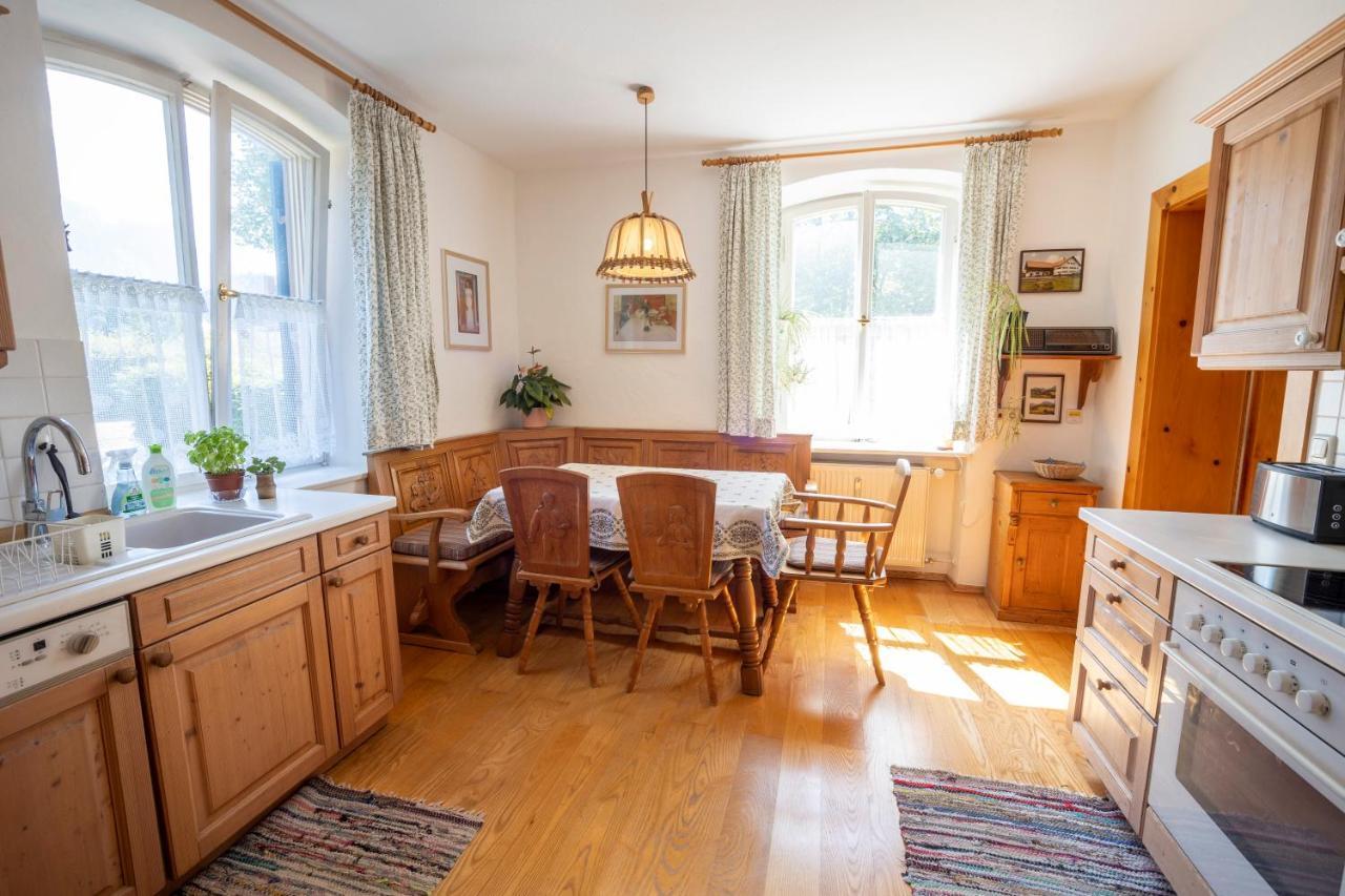 Füssen Landhauswohnung Mit Wildromantischem Garten מראה חיצוני תמונה
