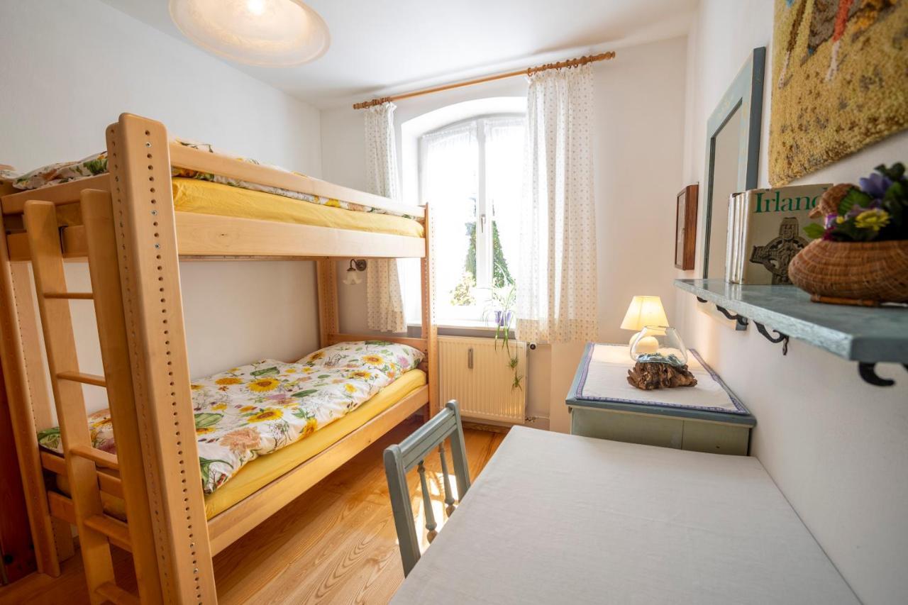 Füssen Landhauswohnung Mit Wildromantischem Garten מראה חיצוני תמונה