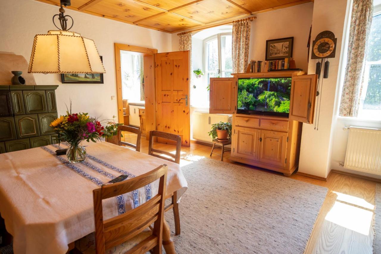 Füssen Landhauswohnung Mit Wildromantischem Garten מראה חיצוני תמונה