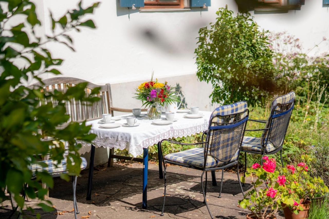 Füssen Landhauswohnung Mit Wildromantischem Garten מראה חיצוני תמונה